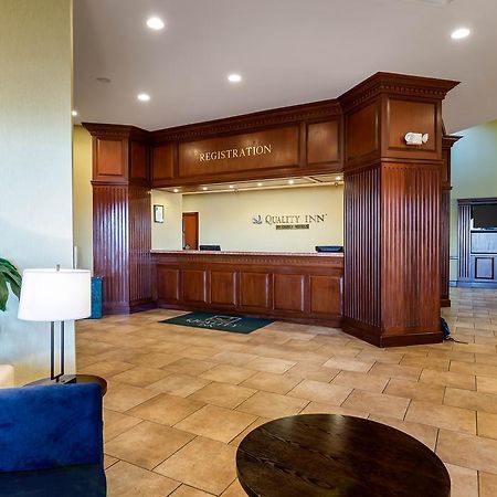 Quality Inn Near Hampton Coliseum Екстер'єр фото