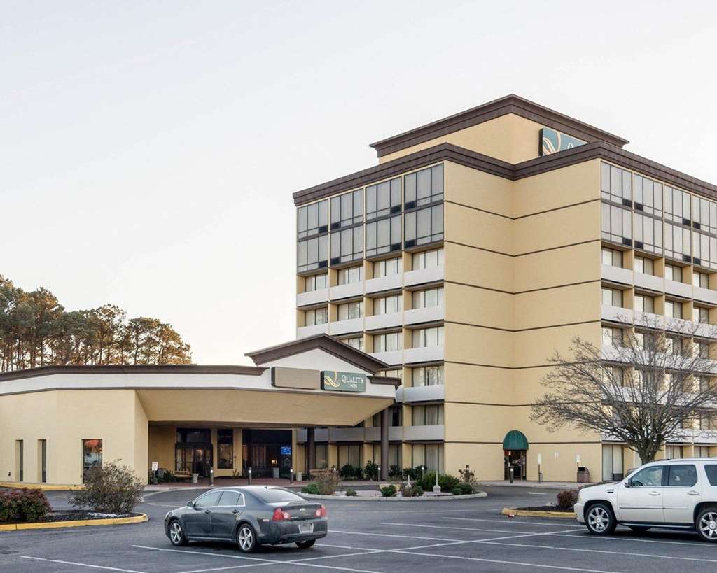 Quality Inn Near Hampton Coliseum Екстер'єр фото