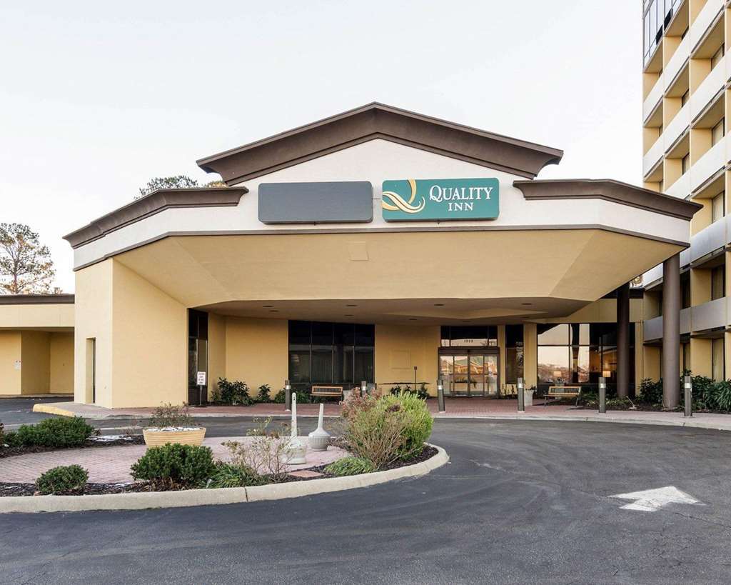 Quality Inn Near Hampton Coliseum Екстер'єр фото